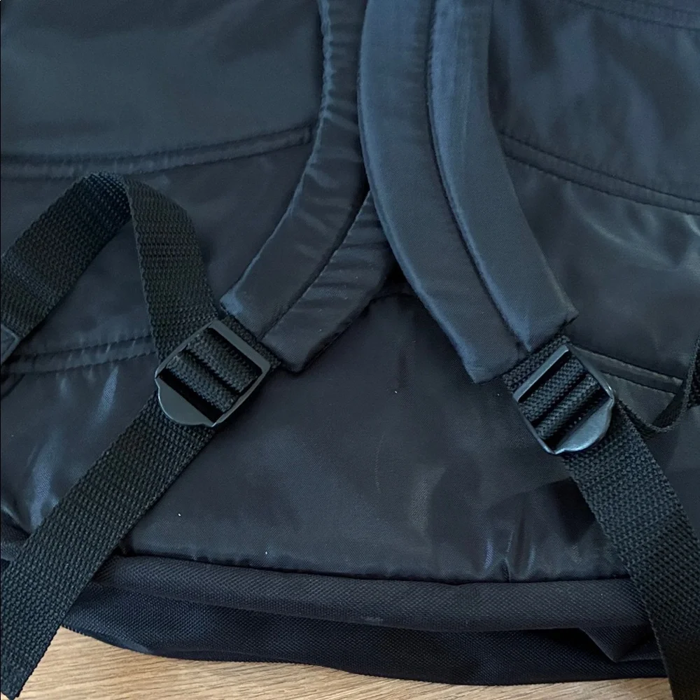 GENERATION Y Classic Black Backpack